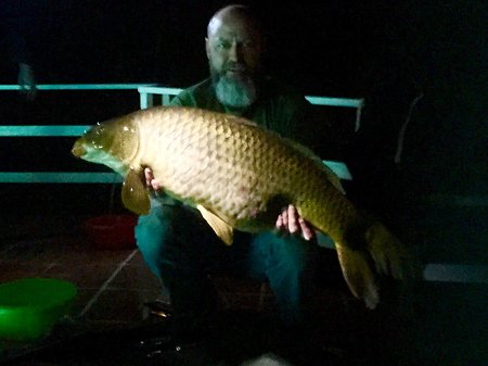 Carp fishing the River Ebro. mark38lbcarp